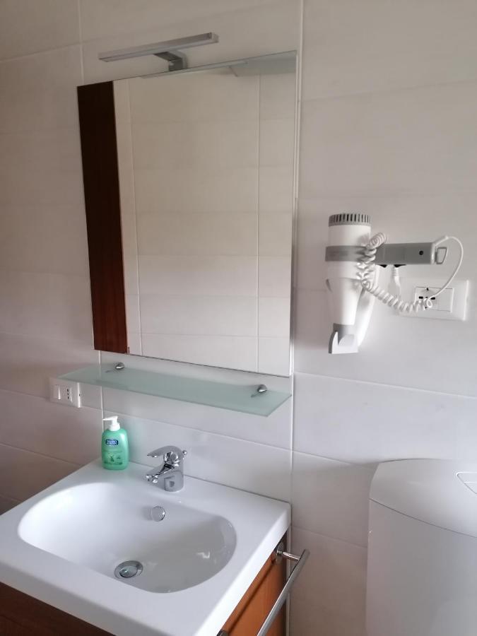La Palma Apt Peschiera Пескьера-дель-Гарда Экстерьер фото
