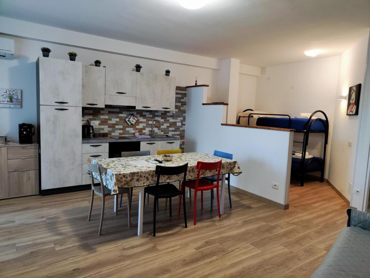 La Palma Apt Peschiera Пескьера-дель-Гарда Экстерьер фото